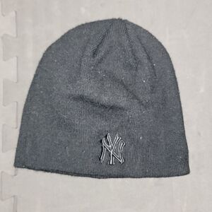 New Era New York Yankees Beanie